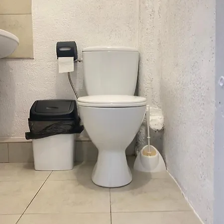 центр 2 кім ужгородська безкоштовна парковка не далеко від ж д вокзалу звітні документи